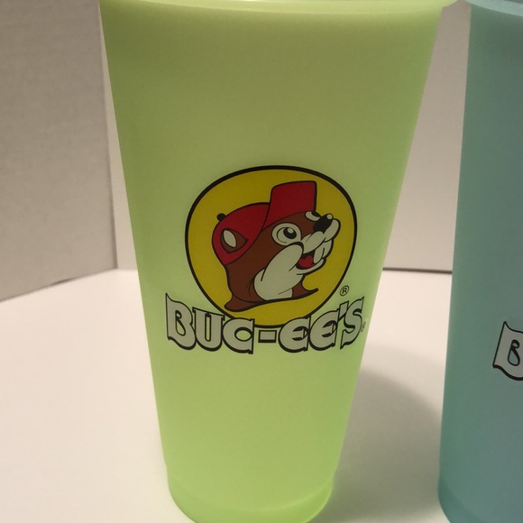 Buc-ee’s 20 ounce pastel color changing tumblers. Set of four - Picture 2 of 5